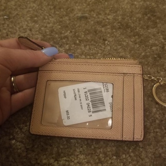 BRANDNEWSTILLTAGGEDUP Leather Coach ID &cardholder - Picture 4 of 4